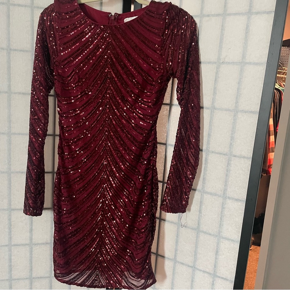 Red sequin short dress. GB size 2. Worn 1x.